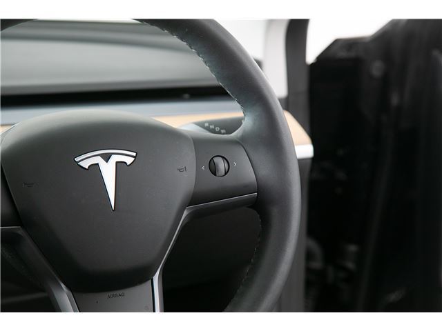 صورة مصغرة 46 لـ 2022 Tesla MODEL 3
