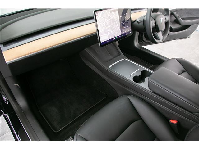 صورة مصغرة 51 لـ 2022 Tesla MODEL 3