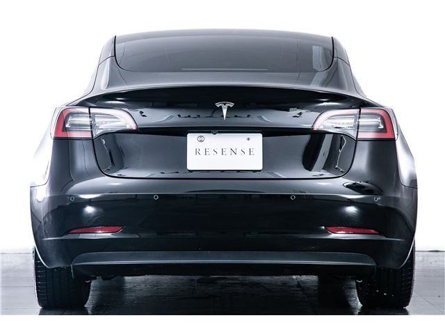 صورة 10 لـ 2022 Tesla MODEL 3