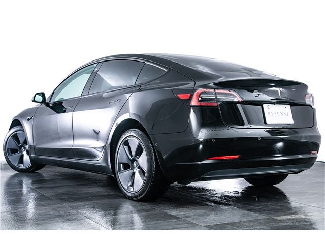 صورة 8 لـ 2022 Tesla MODEL 3