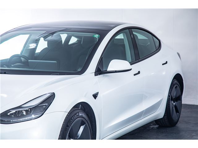 صورة مصغرة 15 لـ 2021 Tesla MODEL 3