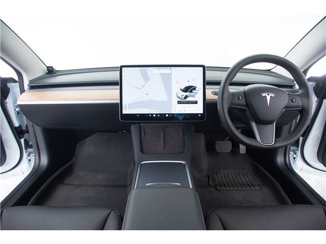 صورة 2 لـ 2021 Tesla MODEL 3
