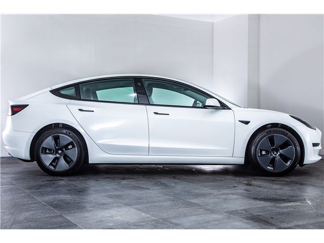 صورة مصغرة 11 لـ 2021 Tesla MODEL 3