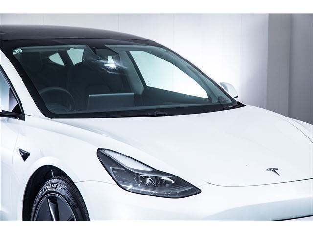 صورة مصغرة 18 لـ 2021 Tesla MODEL 3