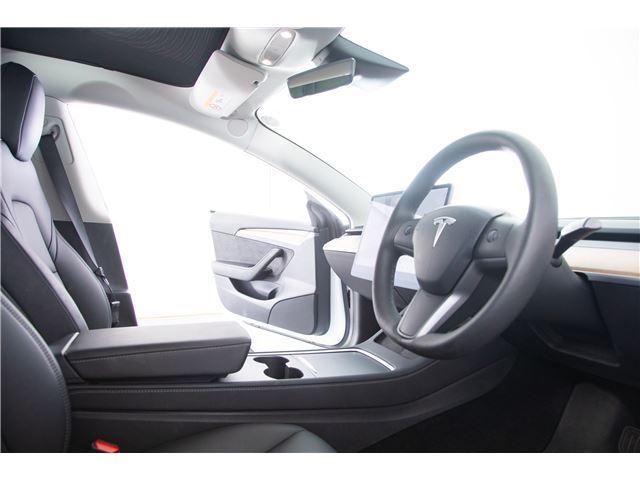 صورة مصغرة 41 لـ 2021 Tesla MODEL 3