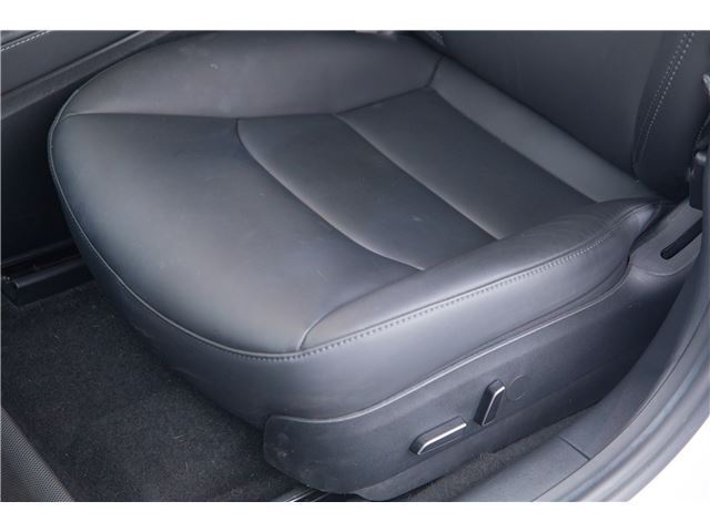 صورة مصغرة 46 لـ 2021 Tesla MODEL 3