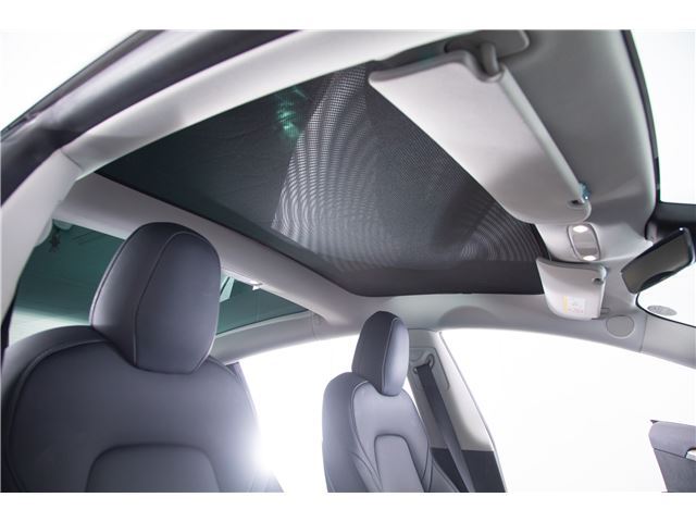 صورة مصغرة 56 لـ 2021 Tesla MODEL 3