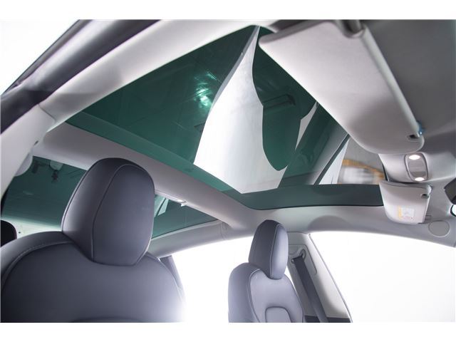 صورة مصغرة 57 لـ 2021 Tesla MODEL 3