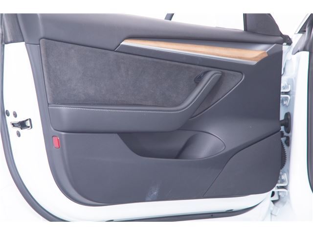 صورة مصغرة 67 لـ 2021 Tesla MODEL 3