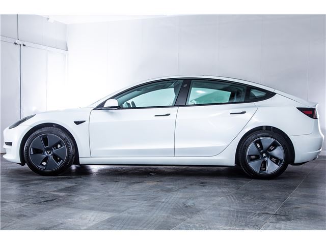 صورة 6 لـ 2021 Tesla MODEL 3