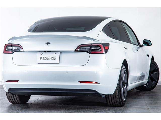 صورة 3 لـ 2021 Tesla MODEL 3