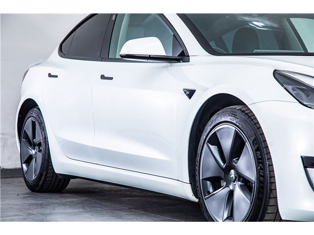 صورة مصغرة 22 لـ 2021 Tesla MODEL 3