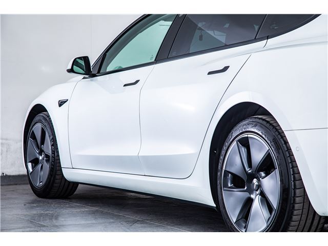صورة مصغرة 30 لـ 2021 Tesla MODEL 3