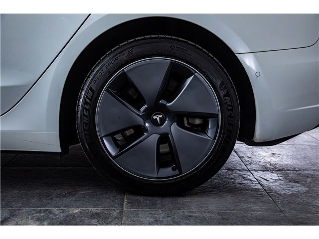 صورة مصغرة 34 لـ 2021 Tesla MODEL 3