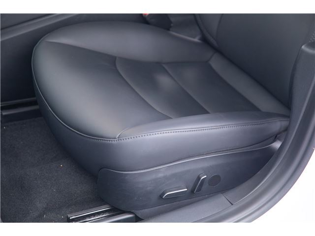 صورة مصغرة 45 لـ 2021 Tesla MODEL 3
