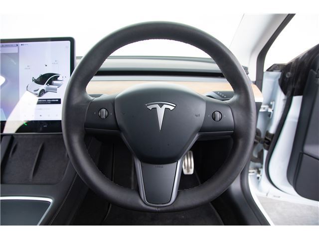 صورة مصغرة 47 لـ 2021 Tesla MODEL 3