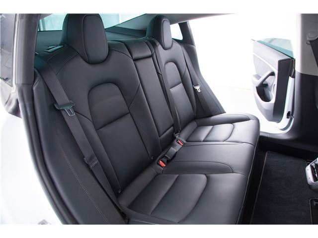 صورة مصغرة 54 لـ 2021 Tesla MODEL 3