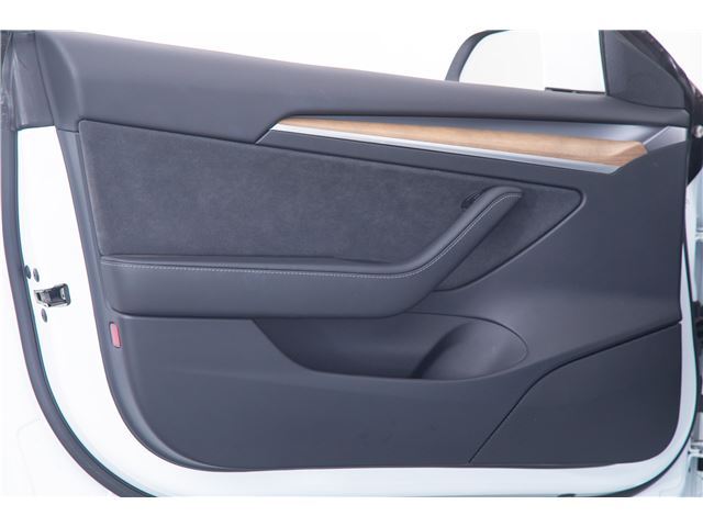 صورة مصغرة 62 لـ 2021 Tesla MODEL 3
