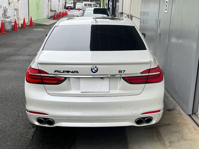 2018 Alpina B7 缩略图 16
