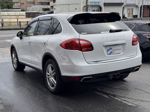 صورة 3 لـ 2013 Porsche CAYENNE