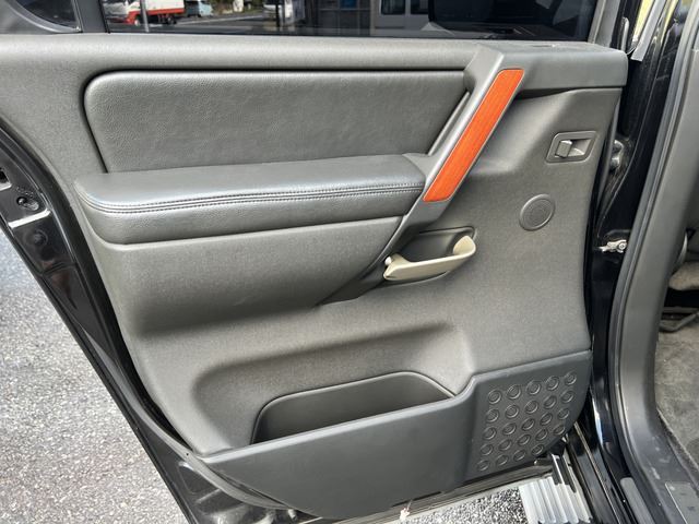 صورة مصغرة 32 لـ 2009 Lexus LX