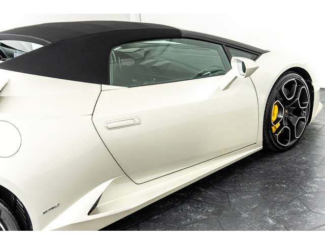 صورة مصغرة 26 لـ 2016 Lamborghini HURACAN SPYDER