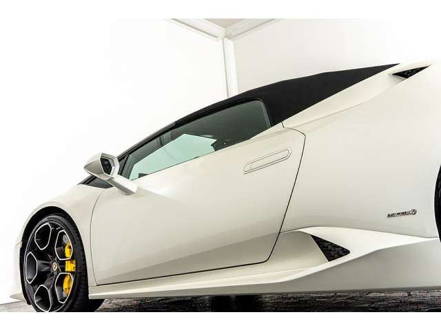 صورة مصغرة 31 لـ 2016 Lamborghini HURACAN SPYDER