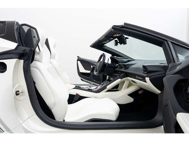 صورة مصغرة 43 لـ 2016 Lamborghini HURACAN SPYDER