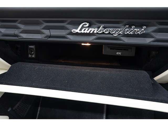 صورة مصغرة 72 لـ 2016 Lamborghini HURACAN SPYDER