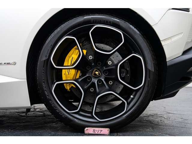 صورة مصغرة 75 لـ 2016 Lamborghini HURACAN SPYDER