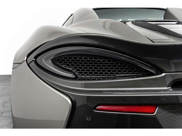 2017 Mclaren 570S SPIDER 缩略图 34