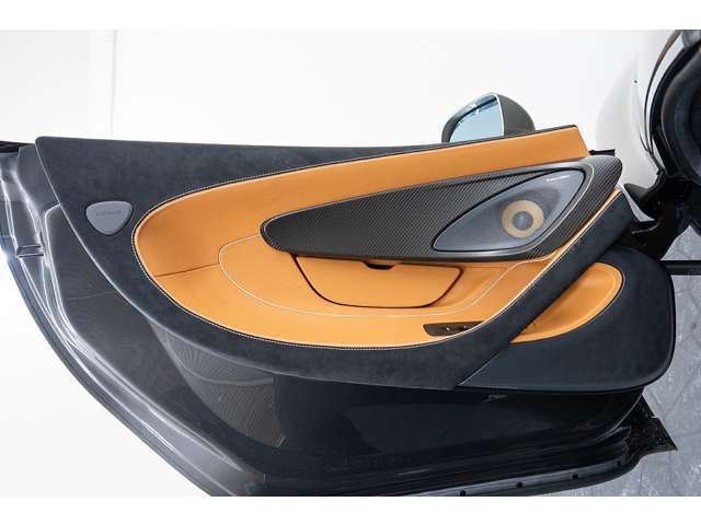 2017 Mclaren 570S SPIDER 缩略图 43
