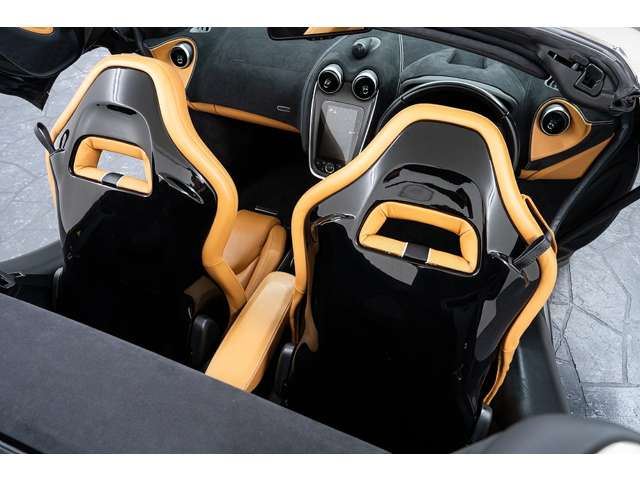 2017 Mclaren 570S SPIDER 缩略图 48