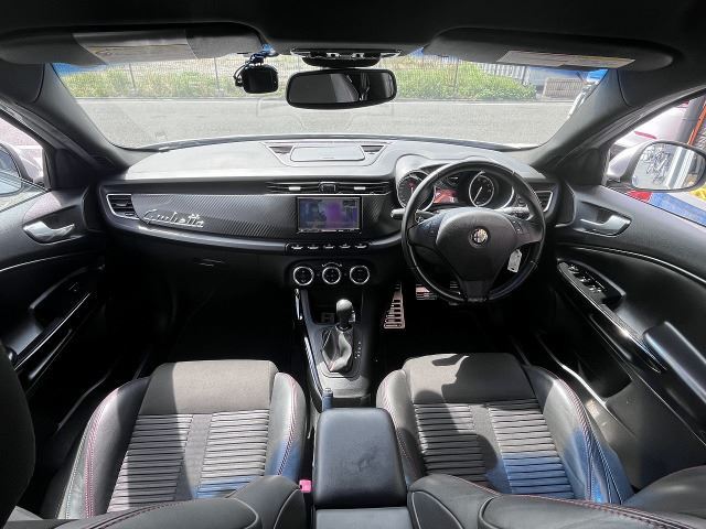 2013 ALFA Romeo GIULIETTA 缩略图 18
