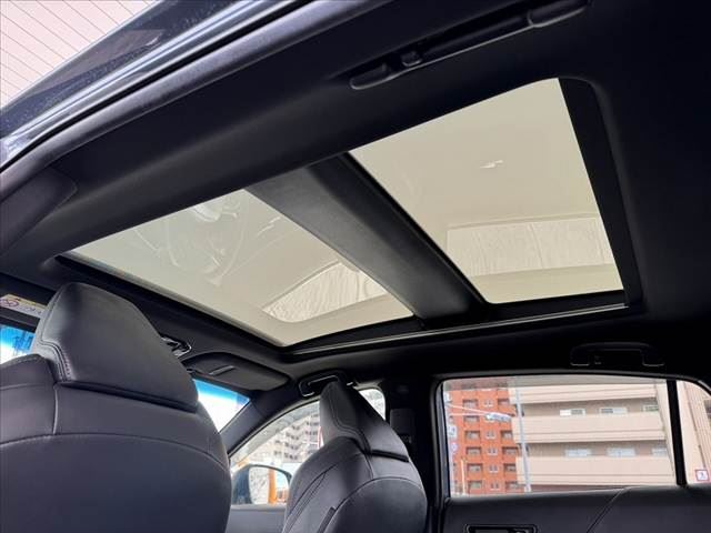2021 Toyota HARRIER — фото 3