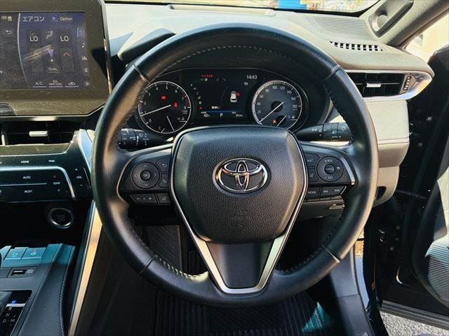 2021 Toyota HARRIER — миниатюра 12