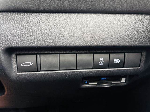 2022 Toyota HARRIER — фото 7