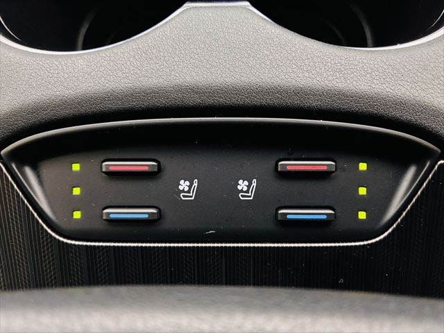 2020 Toyota HARRIER — фото 10