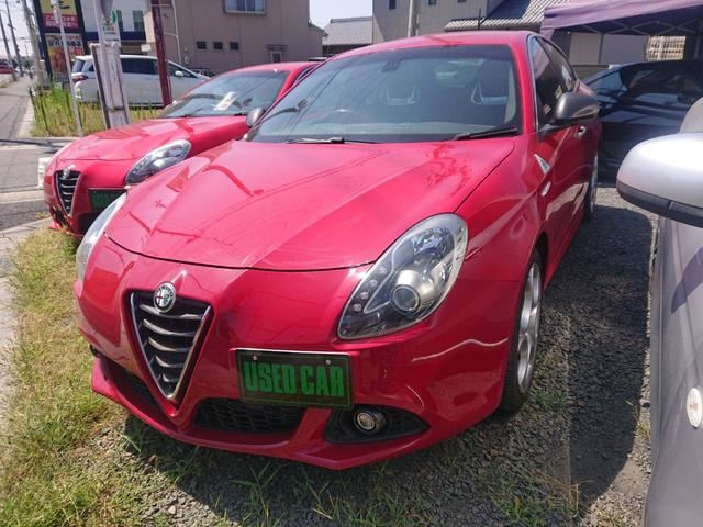2014 ALFA Romeo GIULIETTA 照片 1
