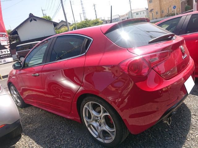 2014 ALFA Romeo GIULIETTA 照片 5