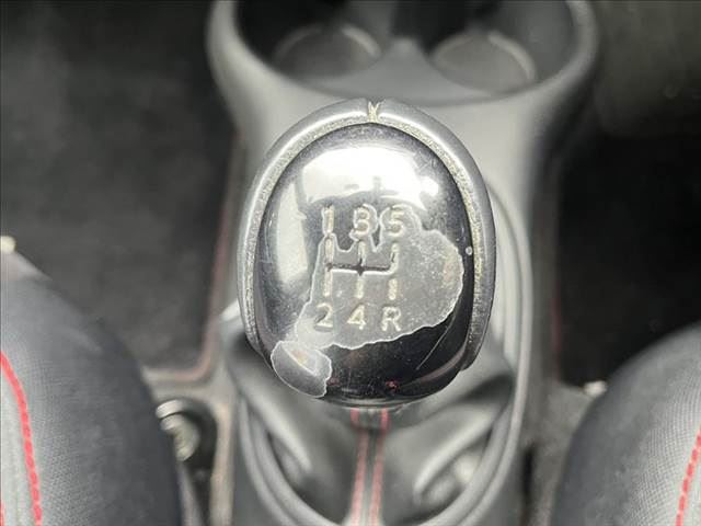 2014 Nissan MARCH 缩略图 36