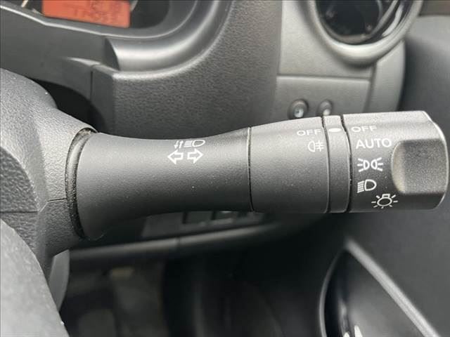 2014 Nissan MARCH 缩略图 38