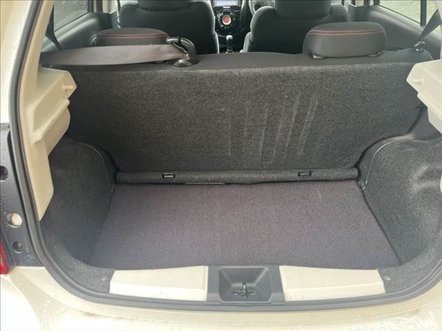 2014 Nissan MARCH 照片 8