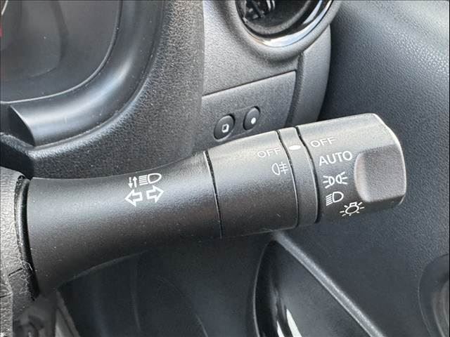 2014 Nissan MARCH 缩略图 45