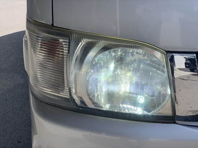 2006 Toyota HIACE 缩略图 11