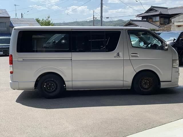 2006 Toyota HIACE 缩略图 16
