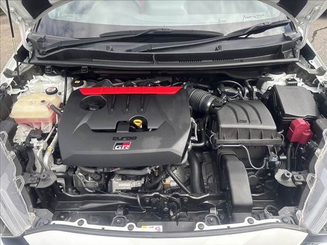 صورة مصغرة 38 لـ 2020 Toyota GR YARIS