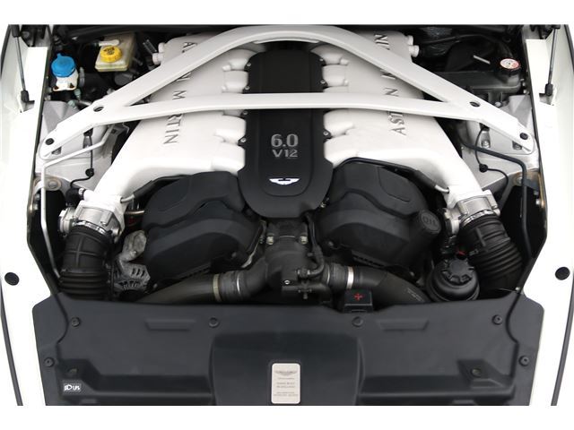 2013 Aston Martin V12 VANQUISH — миниатюра 13