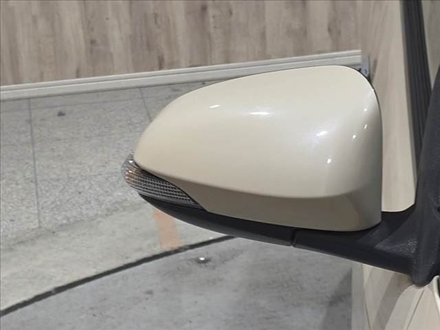 2017 Toyota PASSO 缩略图 23