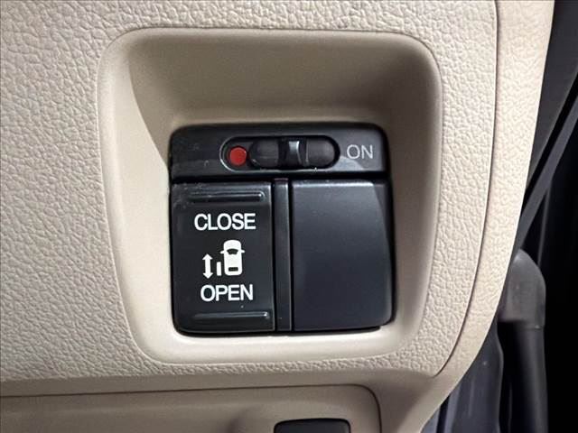 2012 Honda N-BOX 照片 8